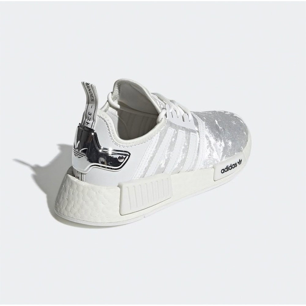 NEW Adidas NMD R1 Women’s Velour Crystal White & Silver Chrome Sz 7 - Picture 6 of 13